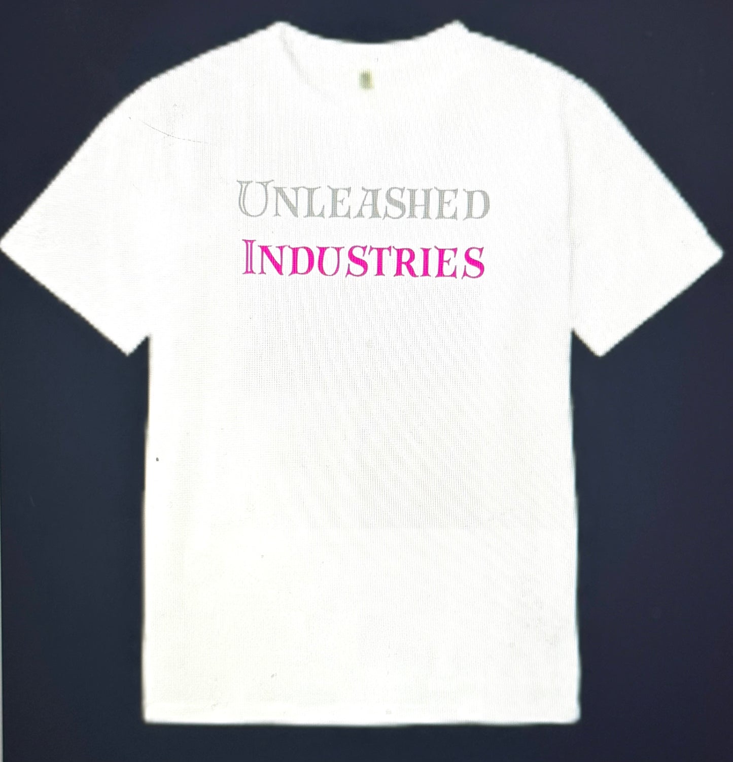 Womens front logo T-shirt